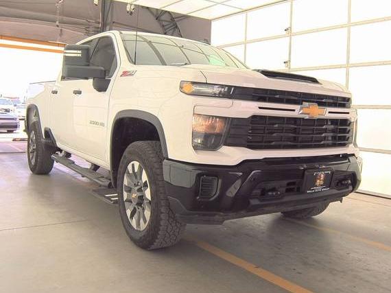 CHEVROLET SILVERADO HD 2024 1GC1YMEY0RF328631 image